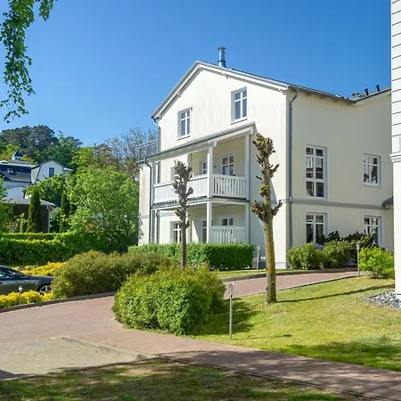 Seerose - 18 Sellin (Rugen)